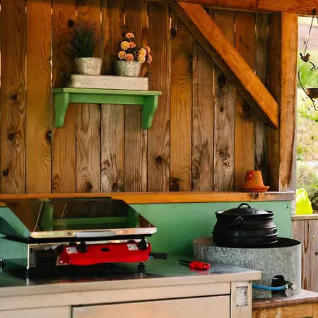 Pensionat Eko Homestead Luka - Escape Room, Archery, Bbq, Rafting And - *
