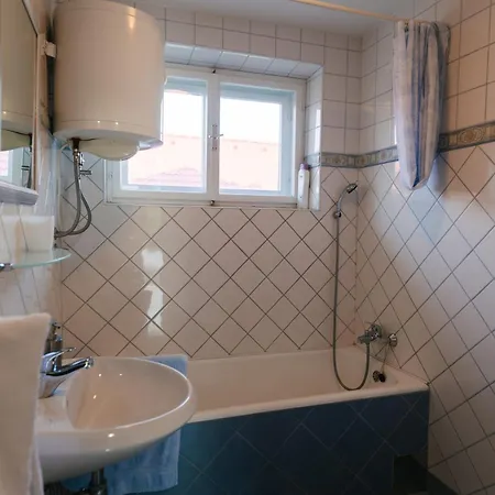 Guest house Eko Homestead Luka - Escape Room, Archery, Bbq, Rafting And - 3*