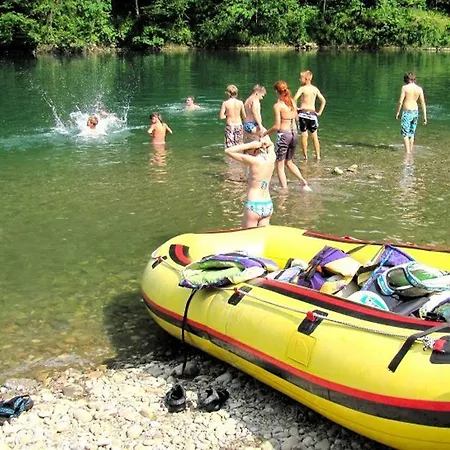 Guest house Eko Homestead Luka - Escape Room, Archery, Bbq, Rafting And More - Vrh pri Fari