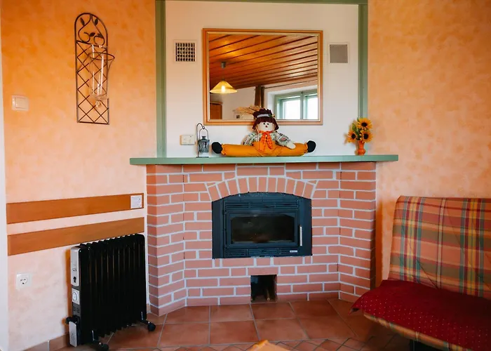 Eko Homestead Luka - Escape Room, Archery, Bbq, Rafting And -