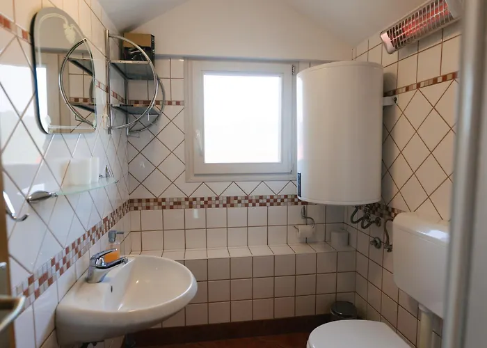 Eko Homestead Luka - Escape Room, Archery, Bbq, Rafting And - بيت ضيافة Vrh pri Fari