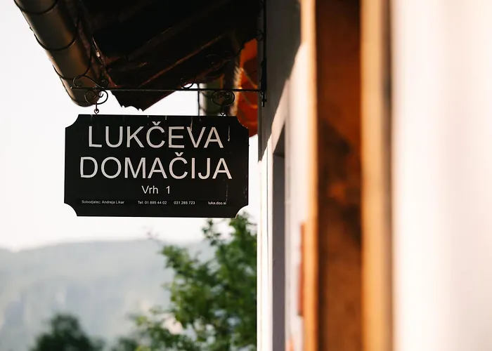 بيت ضيافة Eko Homestead Luka - Escape Room, Archery, Bbq, Rafting And - 3*