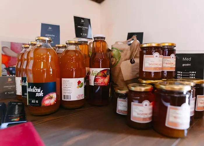 Eko Homestead Luka - Escape Room, Archery, Bbq, Rafting And - بيت ضيافة